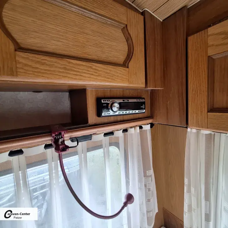 Fahrzeugbild Bürstner Lux 4602 #16