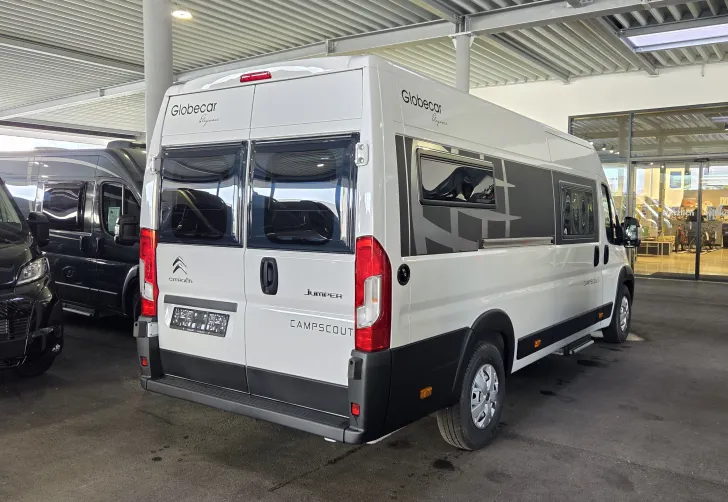 Fahrzeugbild Globecar Campscout Elegance mit Längsbetten #4