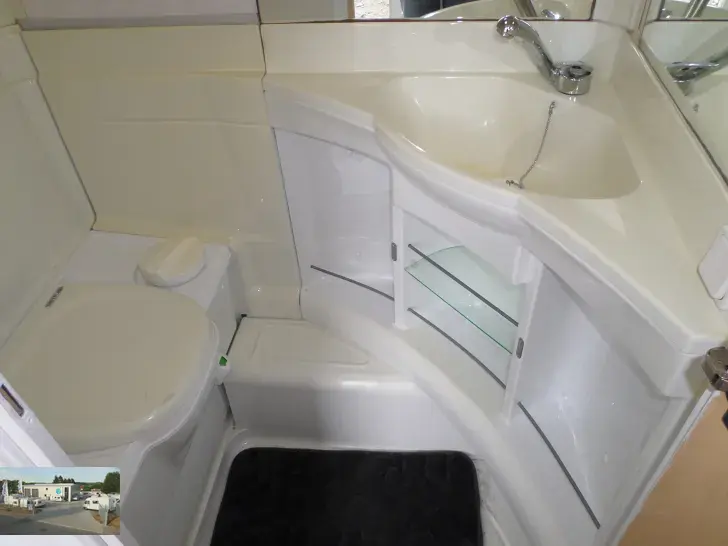 Fahrzeugbild Chateau Caratt 430 Nr. 35 - Etagenbetten #23