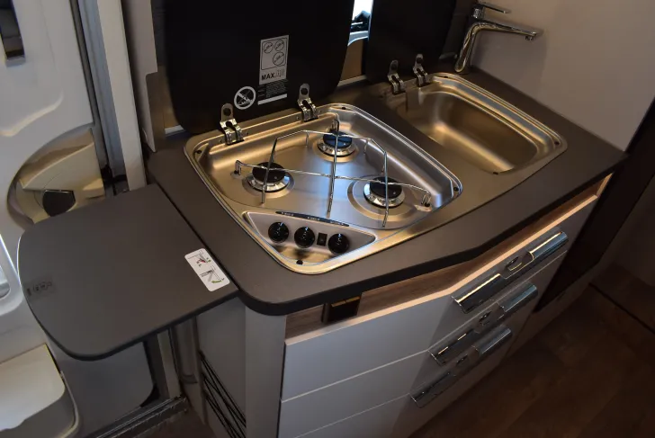 Fahrzeugbild Hymer Exsis-i 580 Pure Sat, TV, Klima, Navi, 4 Betten #11