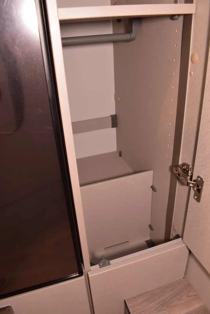 Fahrzeugbild Hymer Exsis-i 580 Pure Sat, TV, Klima, Navi, 4 Betten #19