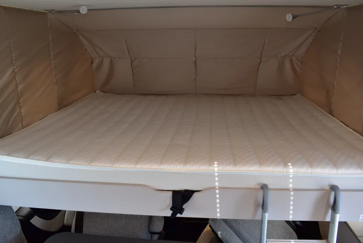 Fahrzeugbild Hymer Exsis-i 580 Pure Sat, TV, Klima, Navi, 4 Betten #36