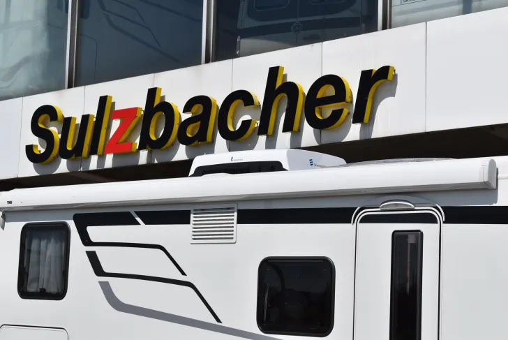 Fahrzeugbild Hymer Exsis-i 580 Pure Sat, TV, Klima, Navi, 4 Betten #38