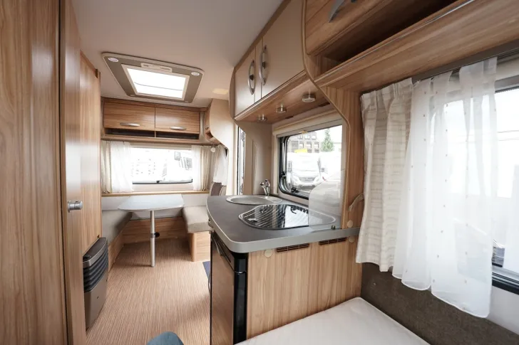 Fahrzeugbild Hymer Eriba Eriba Nova Light 425  !!! Abverkauf Vorführwagen !!! #12