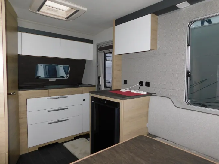 Fahrzeugbild Tabbert PEP PANTIGA 390 WD Safety-Paket, Markise, 1500Kg #7