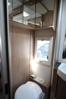 Fahrzeugbild Laika Ecovip H 3110 #14