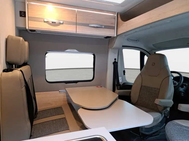 Fahrzeugbild Dethleffs Globetrail 640 HR Fiat Chassis-, Komfort-, Elektropaket #11