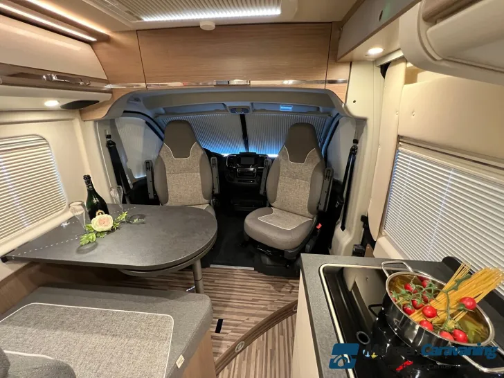 Fahrzeugbild Malibu Van first class - two rooms 640 LE RB Fiat (6563) #8