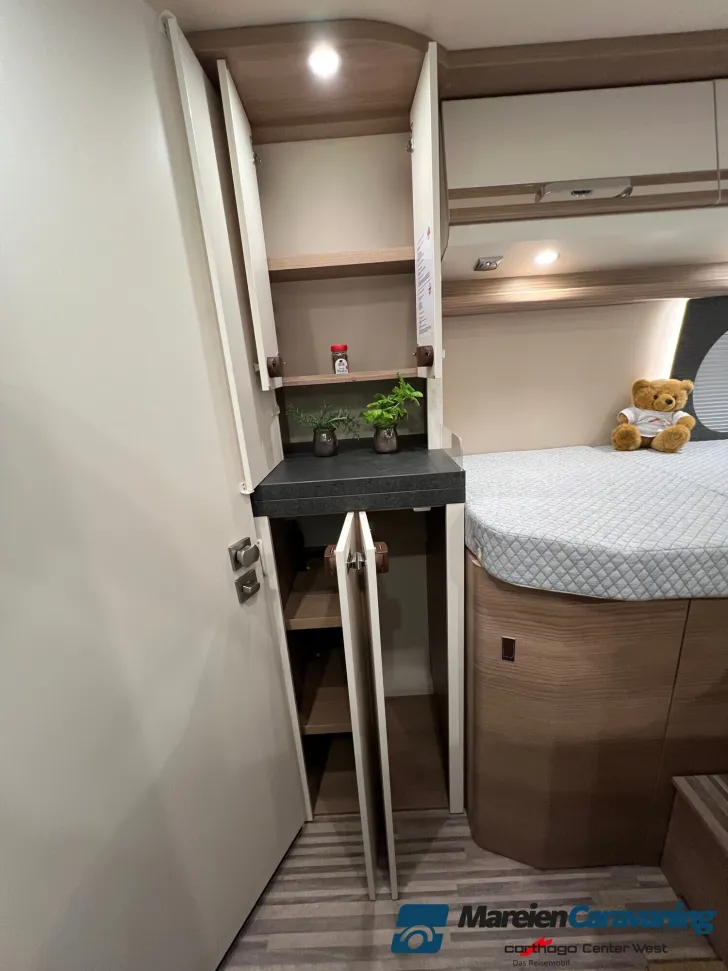 Fahrzeugbild Malibu Van first class - two rooms 640 LE RB Fiat (6563) #25