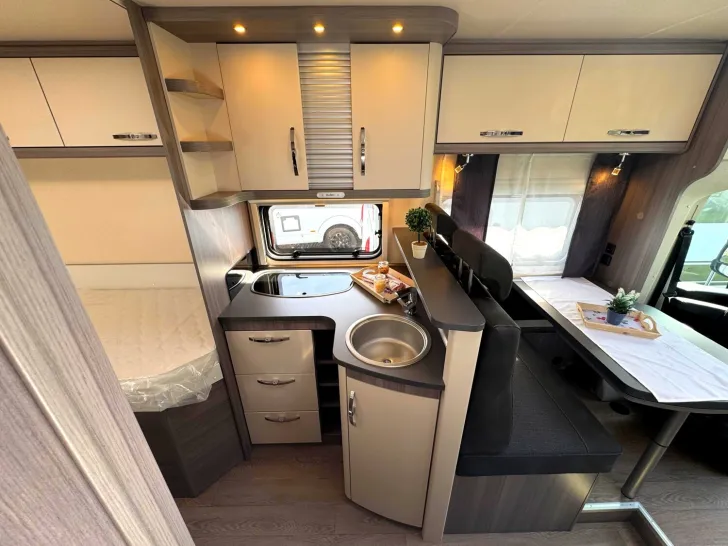 Fahrzeugbild Hobby Optima OnTour T70 E NAVI|RFK|COMBI 6E #12