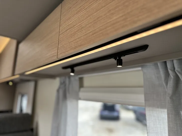 Fahrzeugbild Bürstner Campeo TD 676 G Vollausstattung | 3er Etagenbett #25