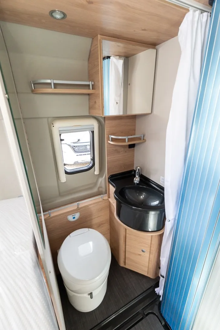 Fahrzeugbild Dethleffs Globetrail 640 HR Fiat *über 12.000   Rabatt* #12