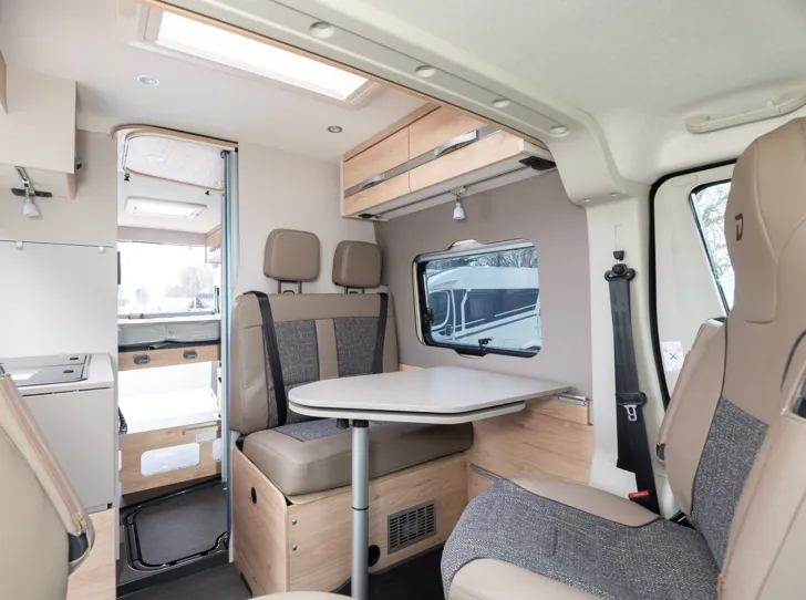 Fahrzeugbild Dethleffs Globetrail 640 HR Fiat * 10.358  unter Liste #9