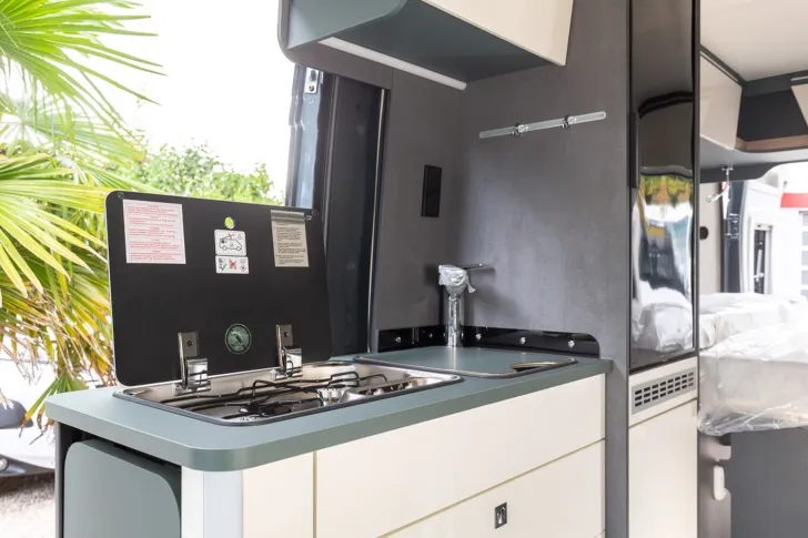 Fahrzeugbild Laika Kosmo 60 // 8.183  Ersparnis #11