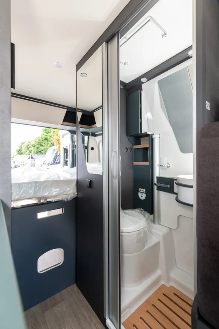 Fahrzeugbild Laika Kosmo 60 // 8.183  Ersparnis #13