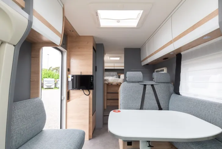 Fahrzeugbild Dethleffs Just Camp T 7052 EB *Tageszulassung* #8