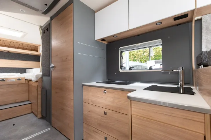 Fahrzeugbild Dethleffs XL Family 7812-2 // UVP: 145.718  #9
