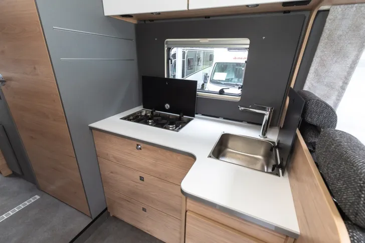 Fahrzeugbild Dethleffs XL Family I 7812-2 Ab Sofort Verfügbar #11