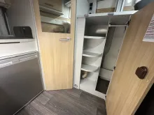 Fahrzeugbild Karmann Mobil Dexter 550 Lithium Kamera Combi D4 Heizung #9