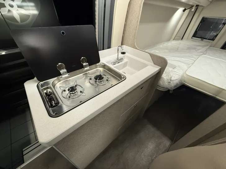 Fahrzeugbild Karmann Mobil Davis Lifestyle DA 600 LS Automatik-Concept Pak. #10