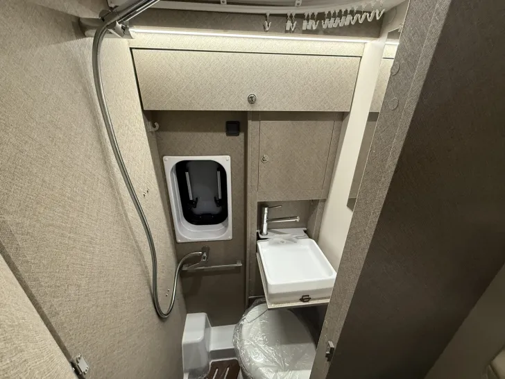 Fahrzeugbild Karmann Mobil Davis Lifestyle DA 600 LS Automatik-Concept Pak. #12