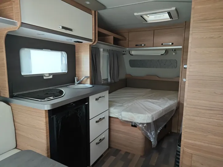 Fahrzeugbild Weinsberg CaraOne 450 FU EDITION HOT Sie sparen 4462,- #7
