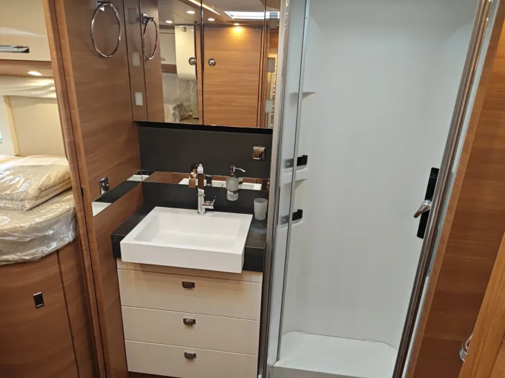 Fahrzeugbild Carthago chic c-line I 5.9 XL LE LP 194.260,- #15