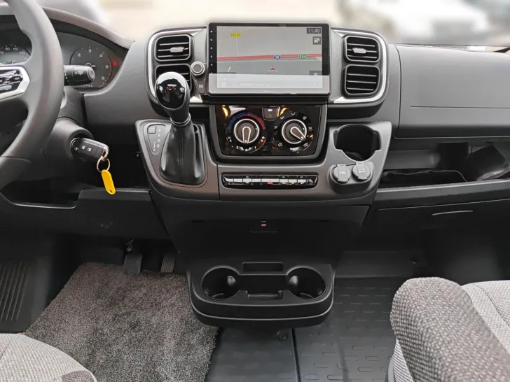 Fahrzeugbild Knaus Sky Ti 650 MEG Live Ti Van Ti #9