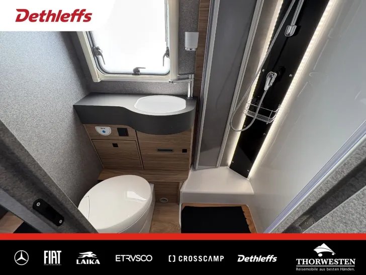 Fahrzeugbild Dethleffs Trend T 6817 EB GT Hubbett Markise NAVI Kamera #19