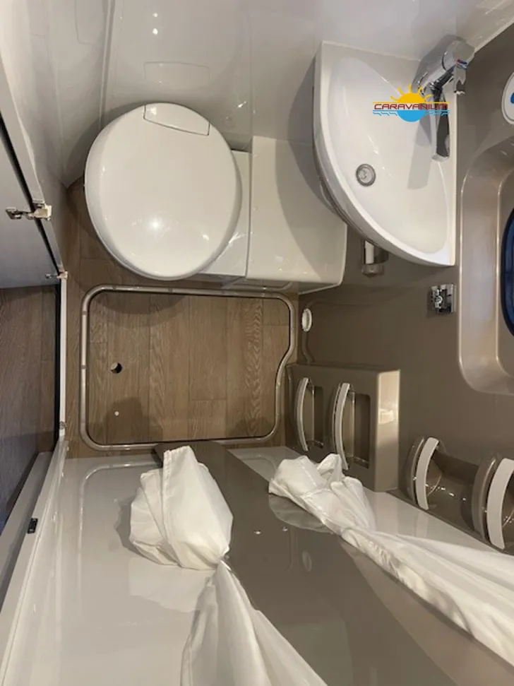 Fahrzeugbild Hobby Vantana OnTour Edition K60 FT*165PS*Combi6E*SAT #35