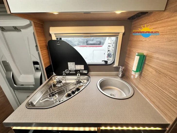 Fahrzeugbild Weinsberg CaraHome 550 MG 4 Pakete Navi/Rückfahrkamera #15