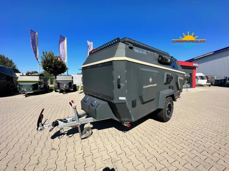 Fahrzeugbild Camppass CR 450 Darkness *Aufstelldach #9