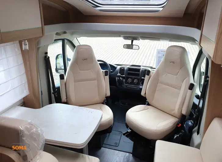 Fahrzeugbild LMC Cruiser 70 V 643 G 70 JAHRE SONDERMODELL ! #12