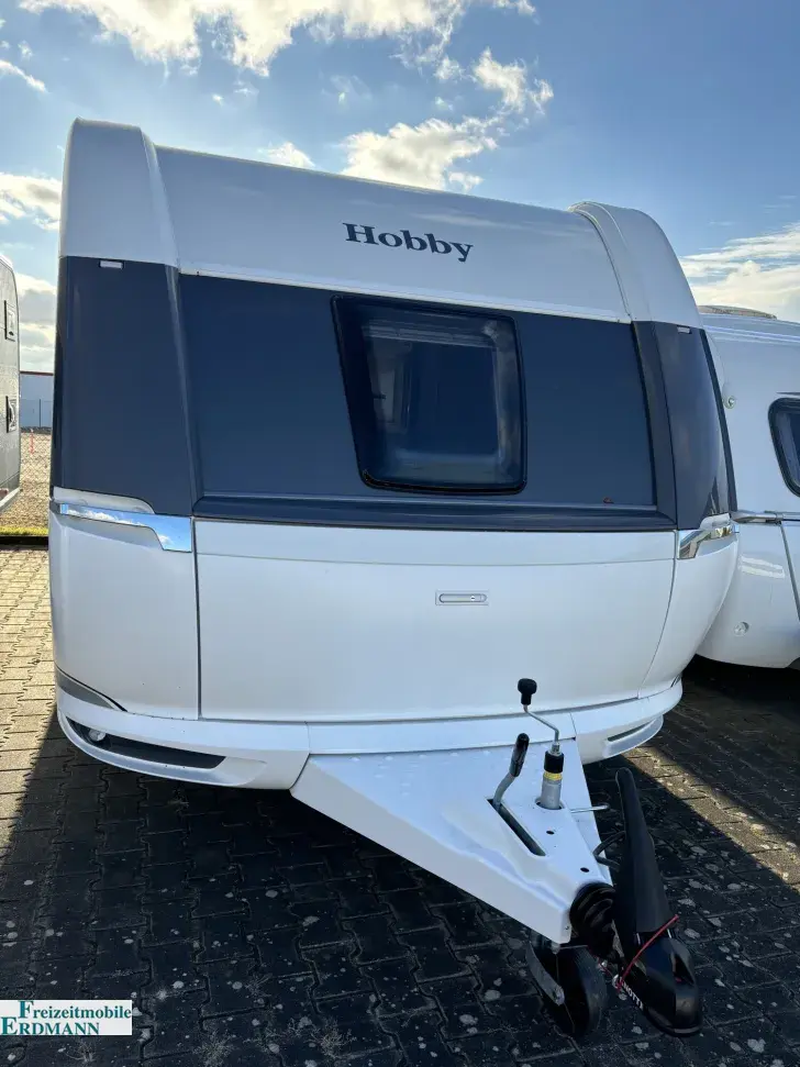 Fahrzeugbild Hobby Excellent 560 CFe #1