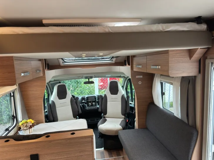 Fahrzeugbild Weinsberg CaraSuite 650 MF hochwertige Ausstattung #17