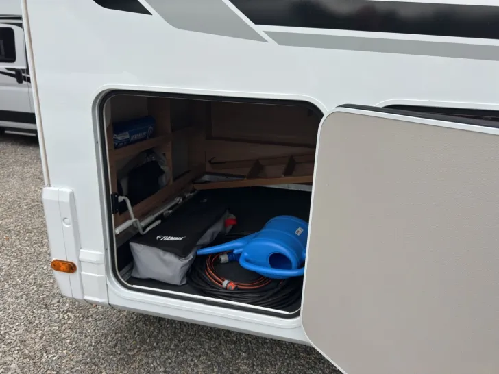 Fahrzeugbild Weinsberg CaraSuite 650 MF hochwertige Ausstattung #15