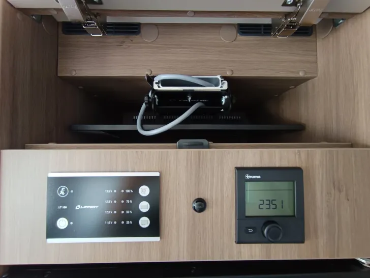 Fahrzeugbild Carado I 338 140PS AUTOMATIK/90l Dieselt/TV-Paket #18