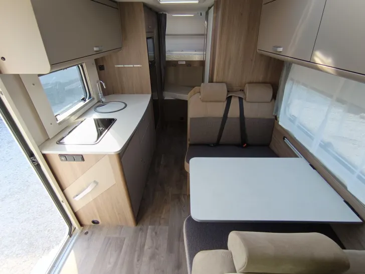 Fahrzeugbild Carado pro A 361 140PS MANUELL/Fahrradträger/Markise #23