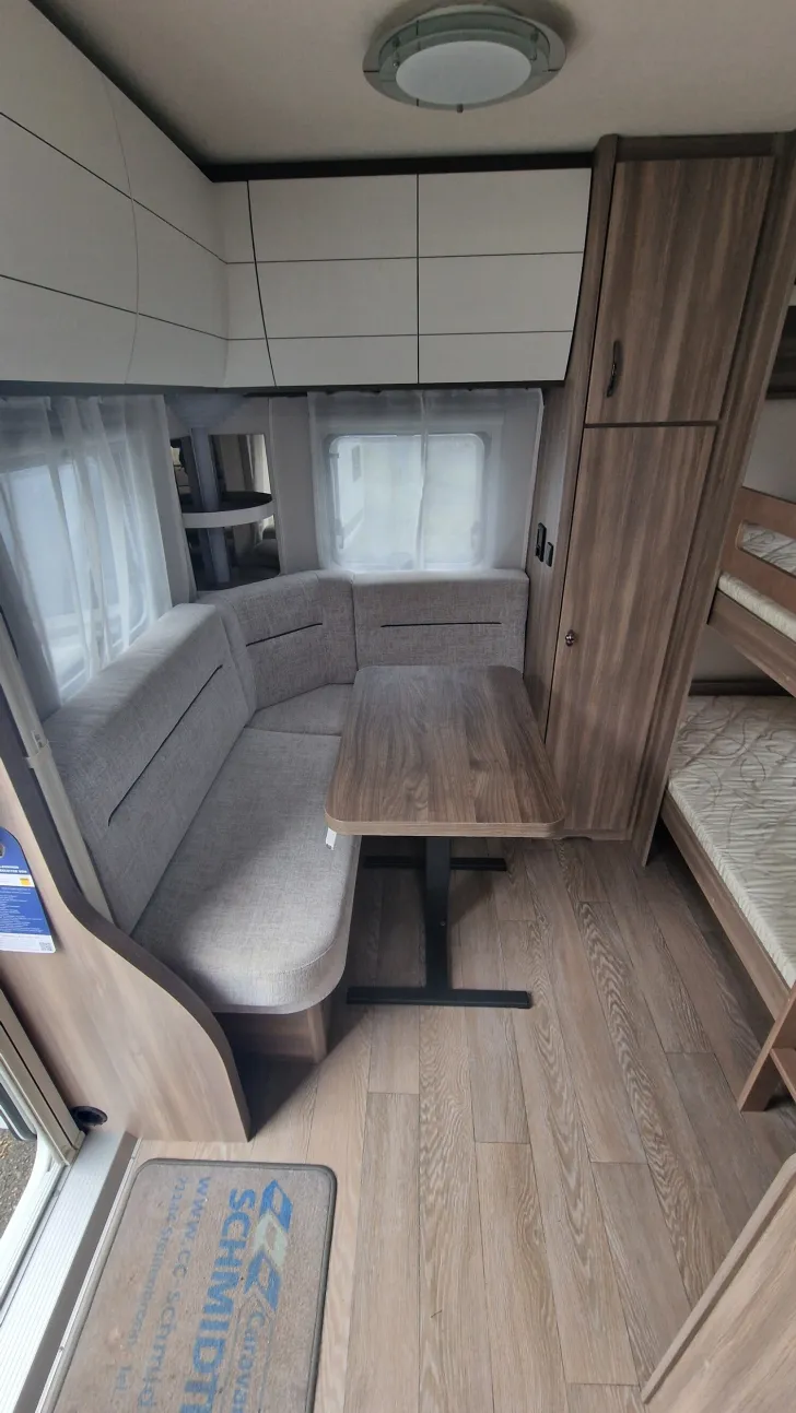 Fahrzeugbild Hobby Excellent Edition 650 KMFe - Mover, Autark, Dusche #4