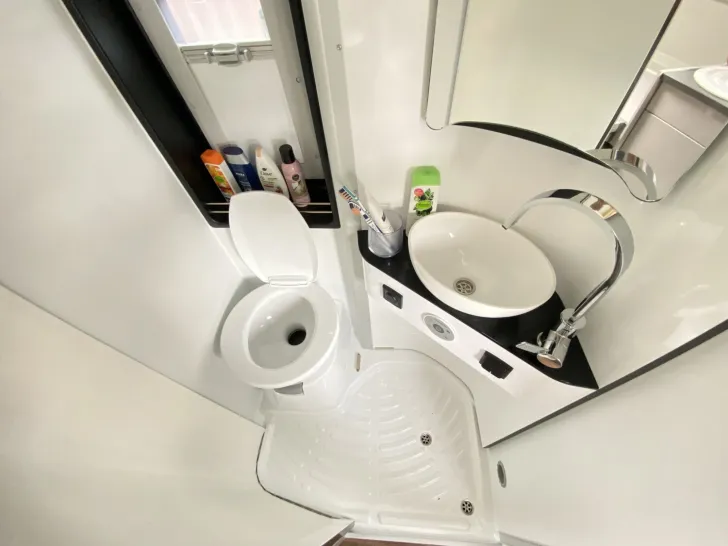 Fahrzeugbild Pössl Summit Shine 600 Citroen 140 PS 2024 #13