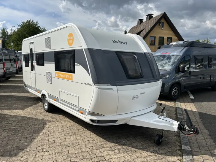 Fahrzeugbild Hobby De Luxe 495 UL #1