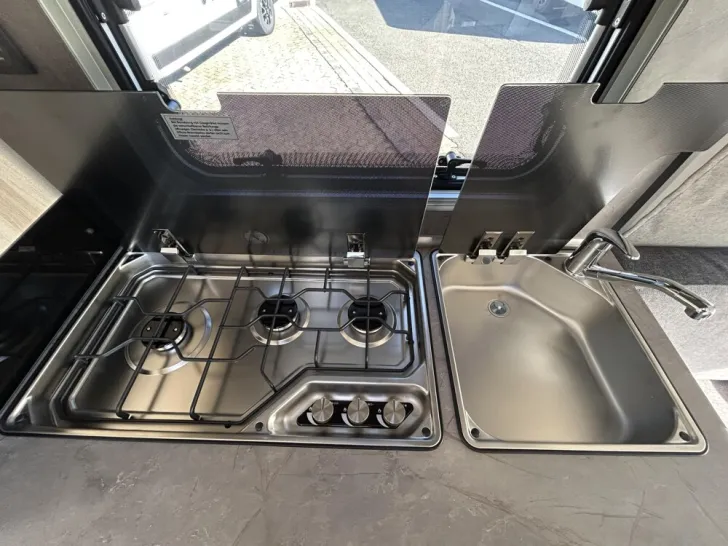 Fahrzeugbild Hobby De Luxe 495 WFB #15