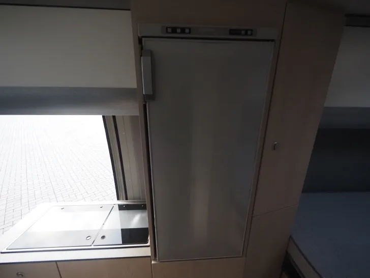 Fahrzeugbild Clever Celebration, Markise, Radträger, uvm. #9