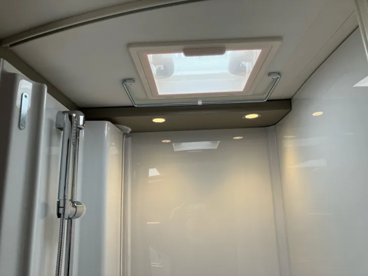 Fahrzeugbild Carado T 448 #21