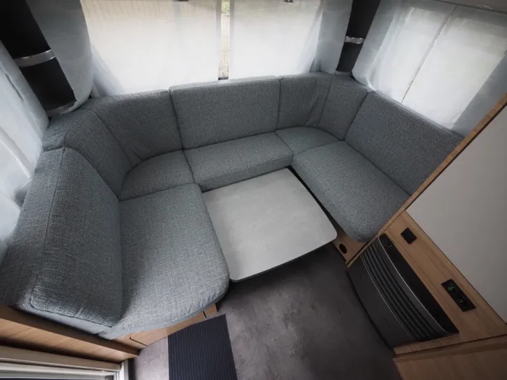 Fahrzeugbild Dethleffs Camper 470 ER, 30.421,-€ Listenpreis ! #6