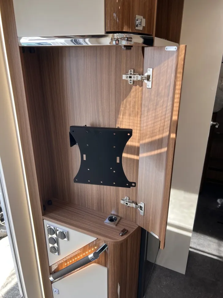 Fahrzeugbild Eura Mobil Contura CT 766 EB #17