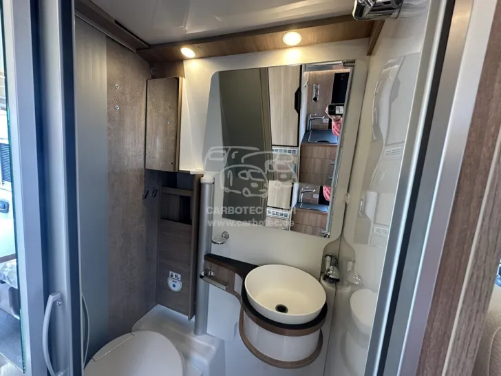 Fahrzeugbild Laika Ecovip 645 #12