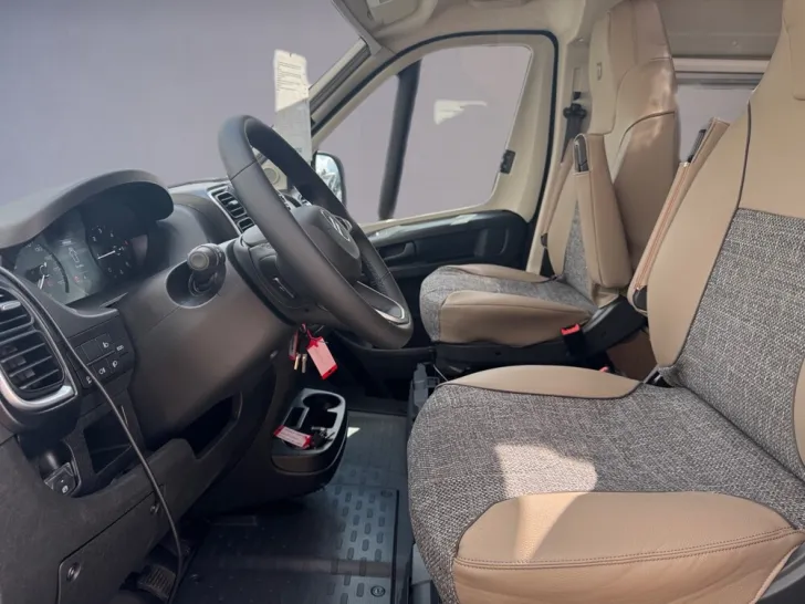 Fahrzeugbild Dethleffs Globetrail 600 DR Citroen #7