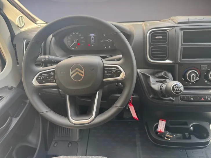 Fahrzeugbild Dethleffs Globetrail 600 DR Citroen #8