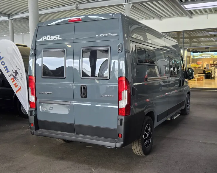 Fahrzeugbild Pössl Summit SHINE 600 LR mit Längsbetten #4